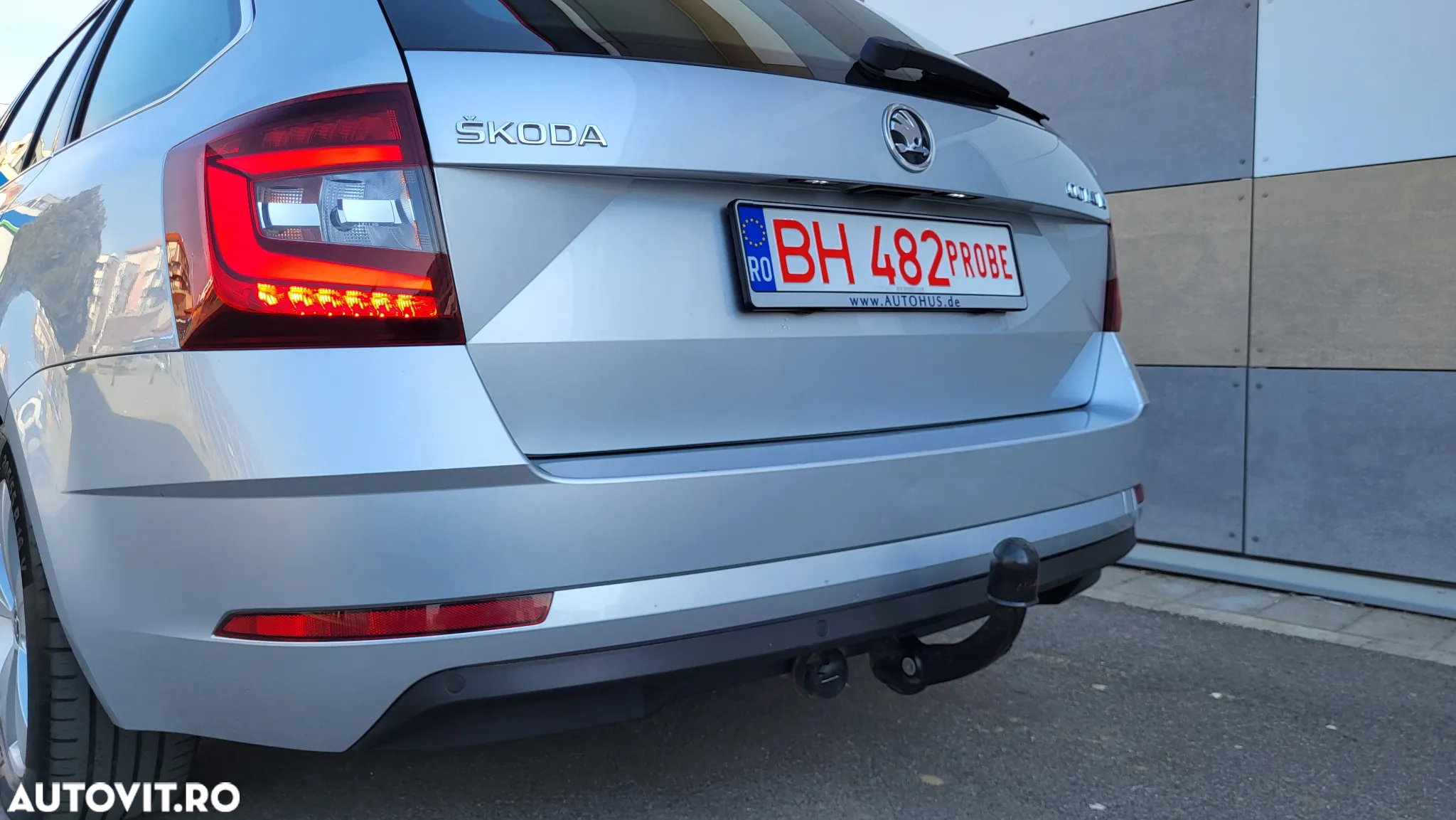 Skoda Octavia Combi 2.0 TDI (Green tec) DSG Style - 29