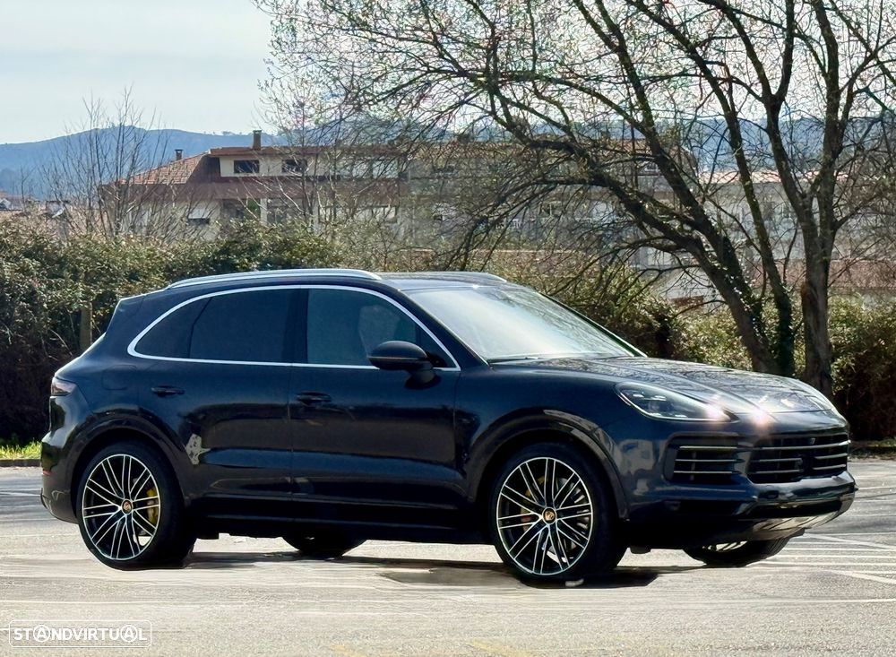 Porsche Cayenne S Tiptronic S Platinum Edition - 4