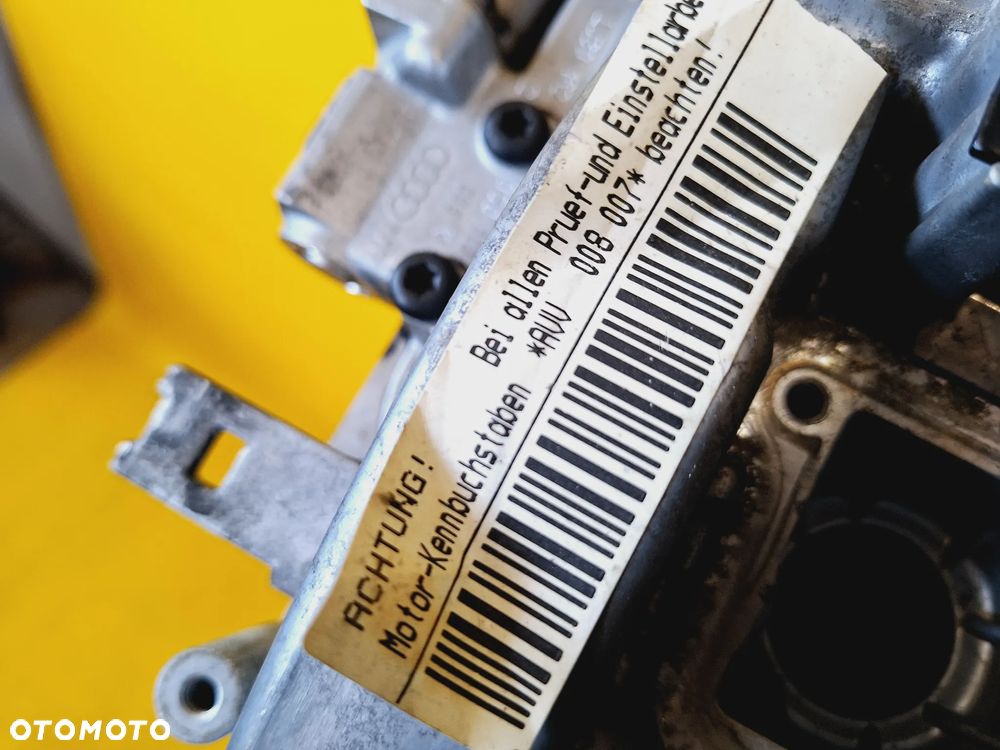 SILNIK AUDI A4 B5 1.8 BENZYNA KOD SILNIKA: AVV GŁOWICA: 058103373D NR28 - 7