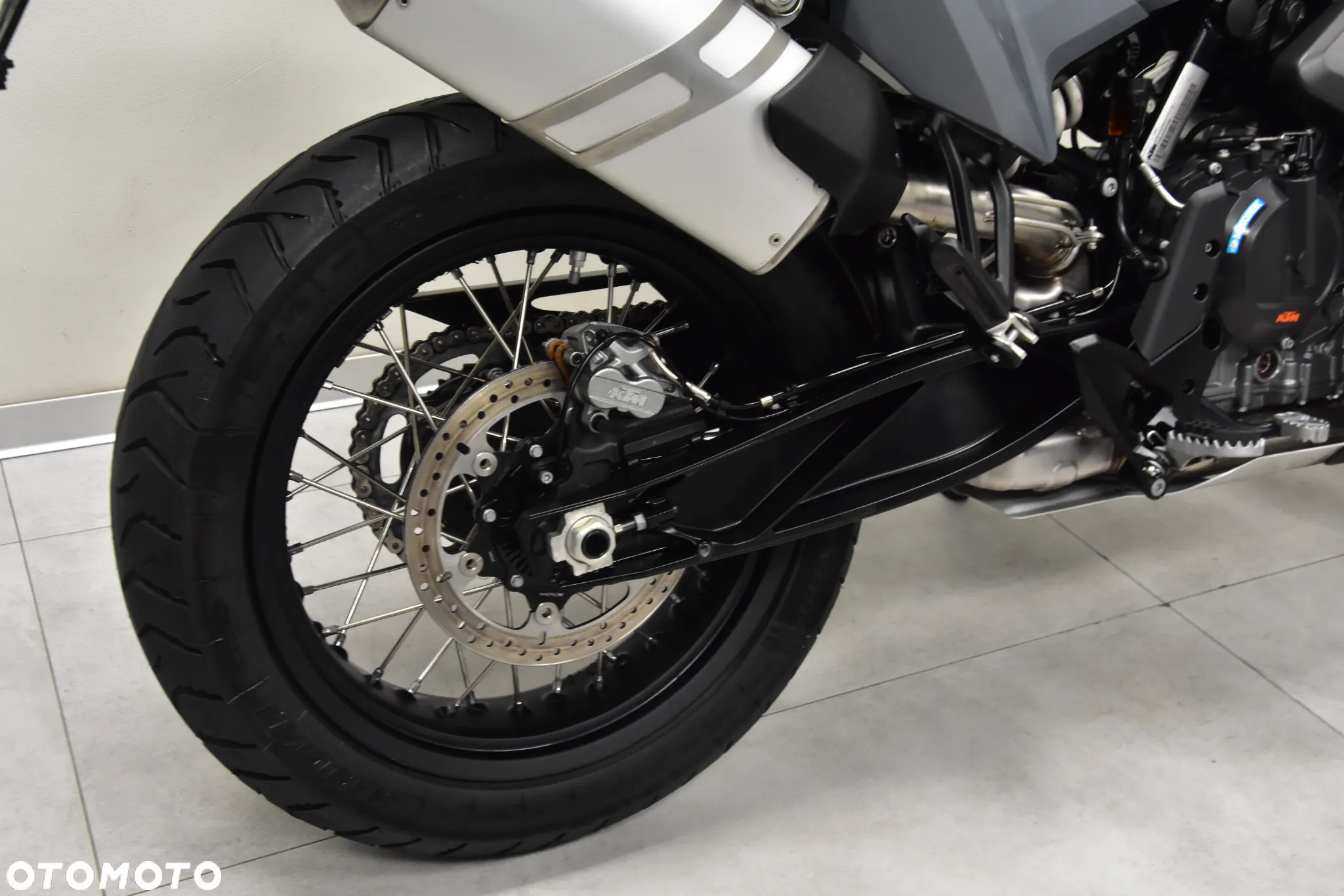 KTM Adventure - 30