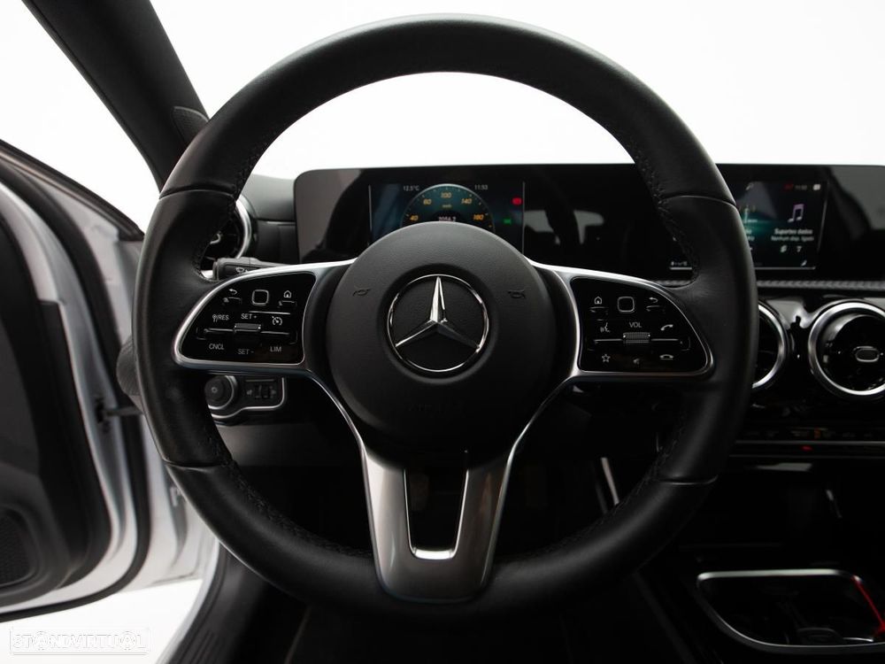 Mercedes-Benz A 180 d Business Solutions - 15