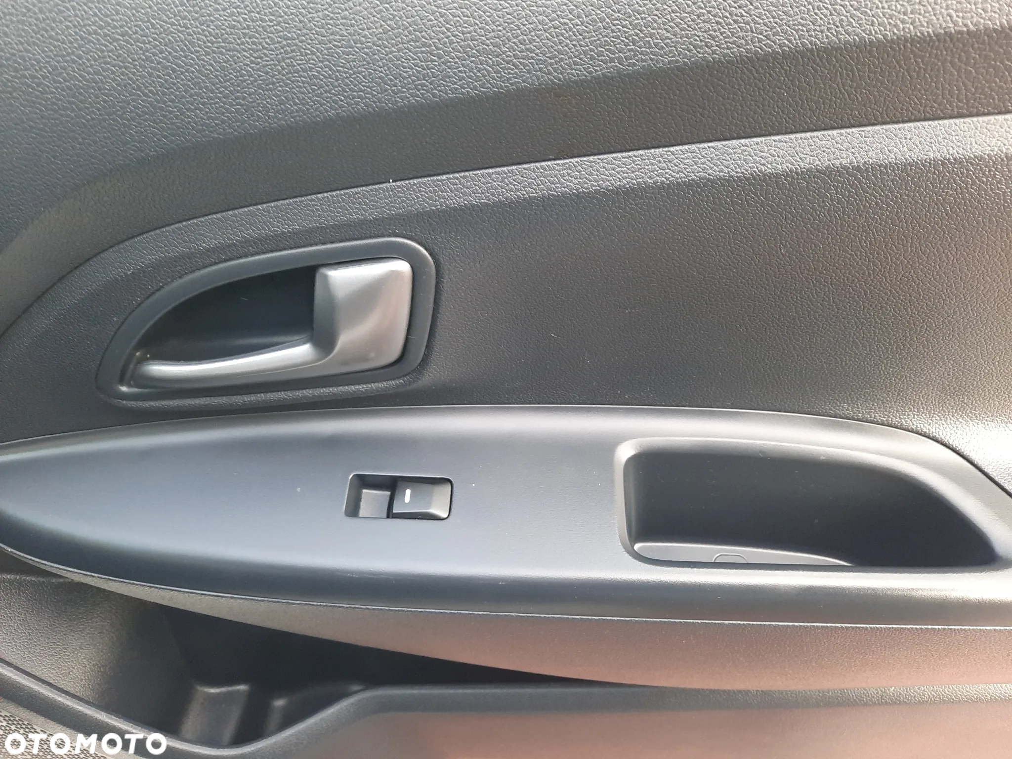 Kia Rio 1.2 Dream Team Edition - 7