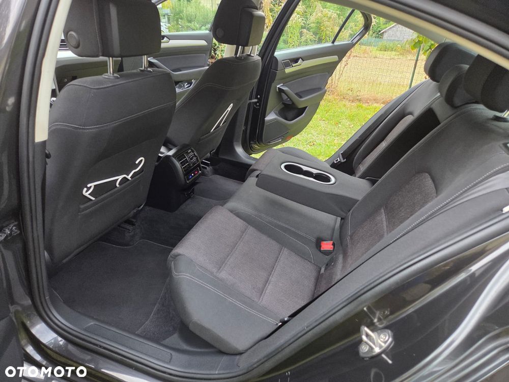 Volkswagen Passat 1.4 TSI BMT ACT Comfortline - 16
