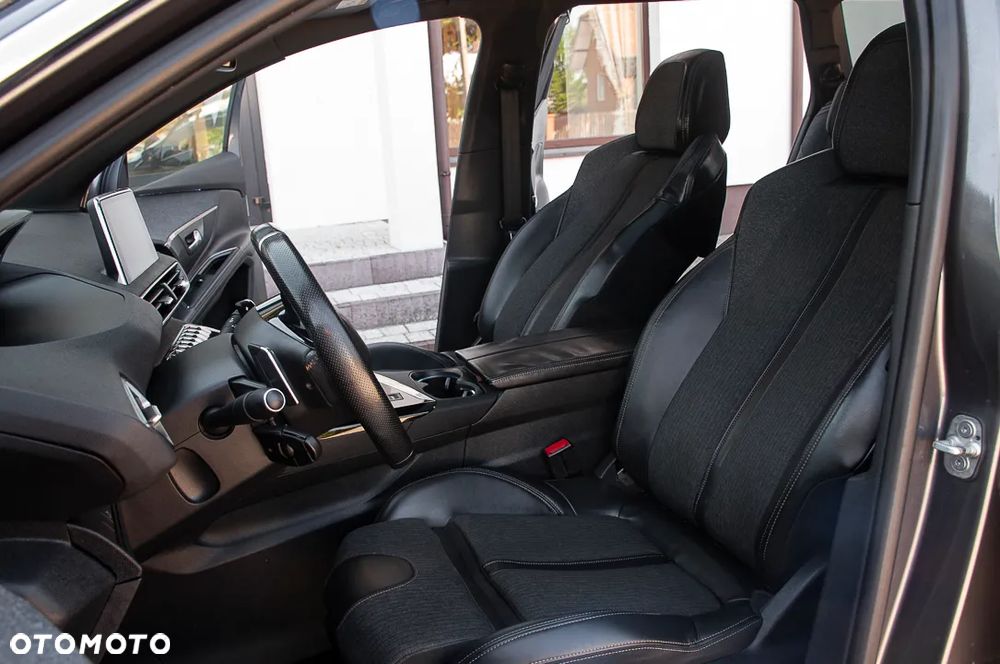 Peugeot 5008 155 THP Automatik Platinum - 26