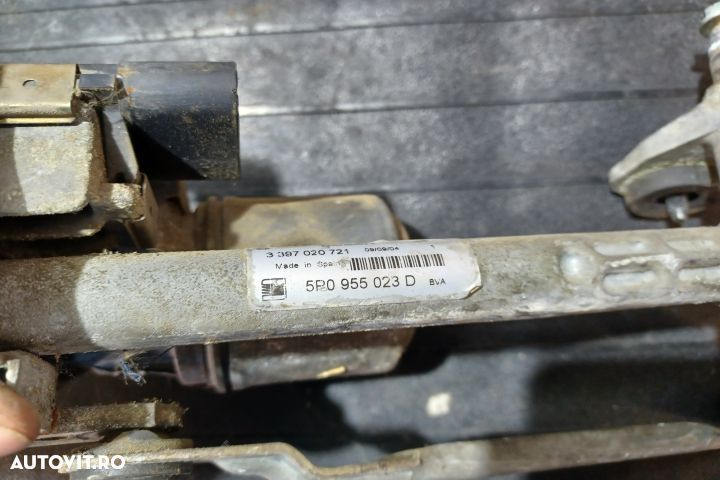Ansamblu stergatoare parbriz volan pe stanga 5P0955024C 5P0955024C Se - 5