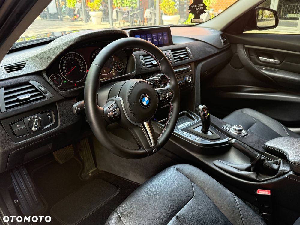 BMW Seria 3 - 37