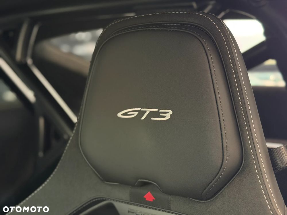 Porsche 911 GT3 - 26