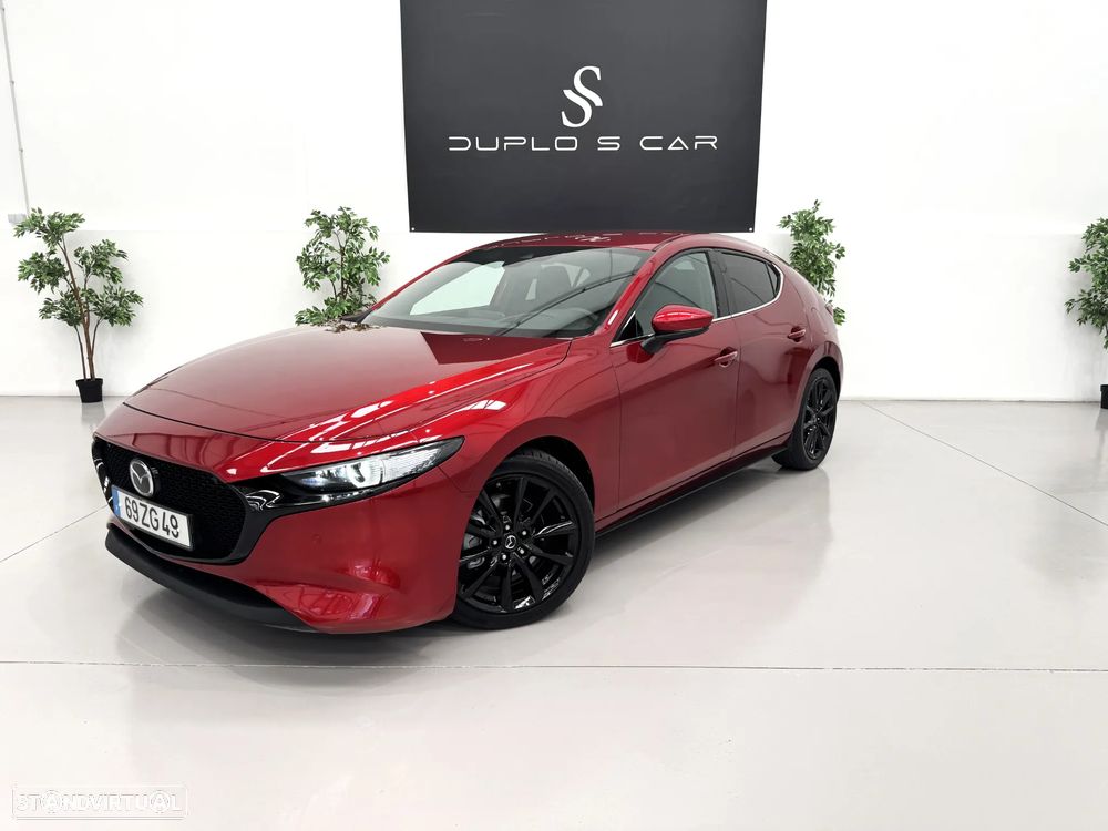 Mazda 3 Hatchback 2.0 Sky-X Excellence - 2