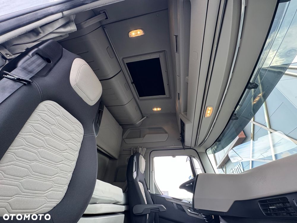 Ford F-MAX - 39