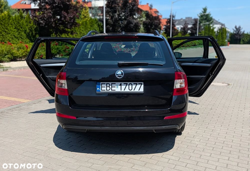 Skoda Octavia 2.0 TDI Style DSG - 9