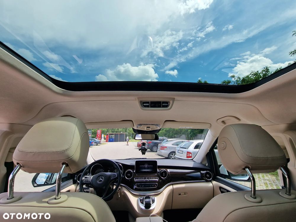 Mercedes-Benz Klasa V 300 d 4-Matic Exclusive 9G-Tronic (d³ugi) - 4