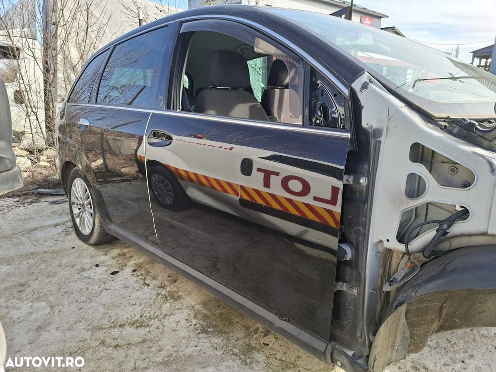 Usa dezechipata dreapta fata/spate Fiat Croma 2008 - 1