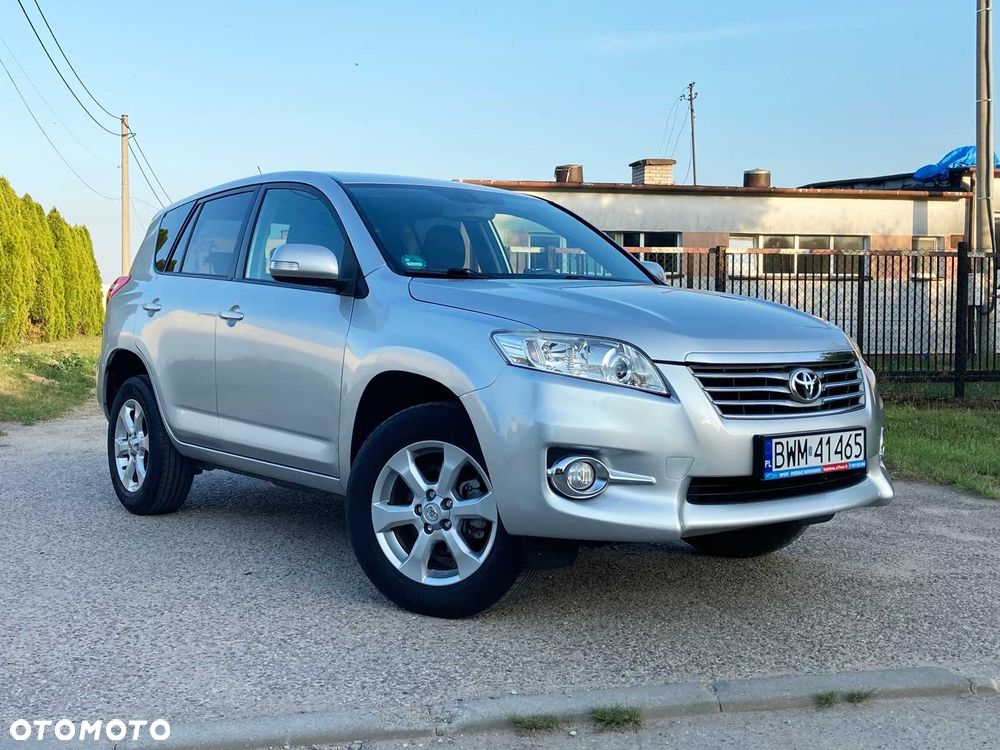 Toyota RAV4 - 2