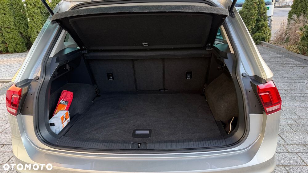 Volkswagen Tiguan 2.0 TDI SCR 4MOTION (BlueMotion Techn.) DSG Highline - 20