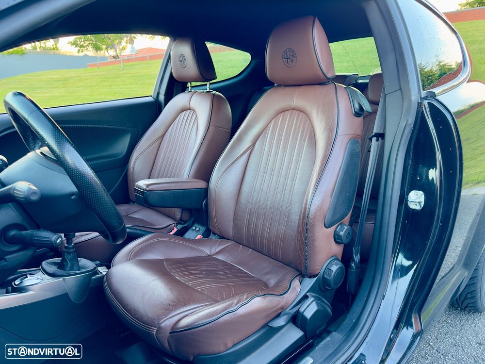 Alfa Romeo MiTo TB 1.4 16V MultiAir Quadrifoglio Verde - 21