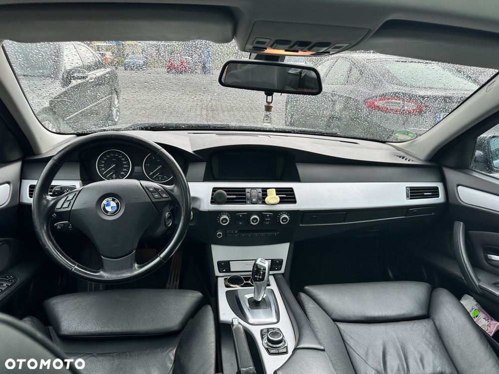 BMW Seria 5 525d Edition Lifestyle - 4