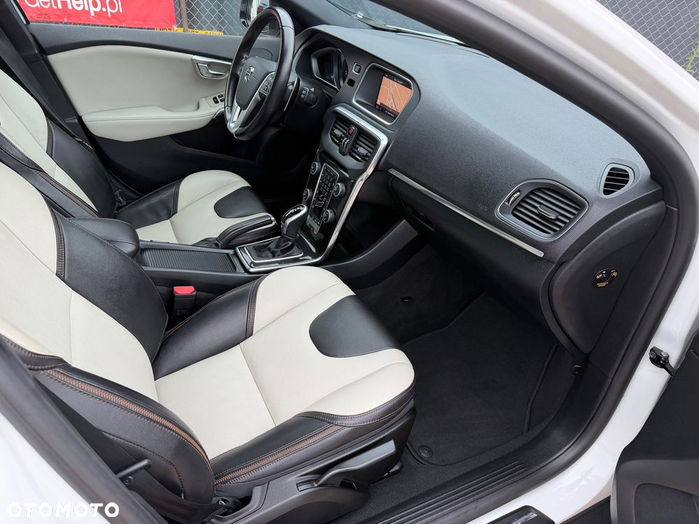 Volvo V40 Cross Country D4 Geartronic Summum - 8