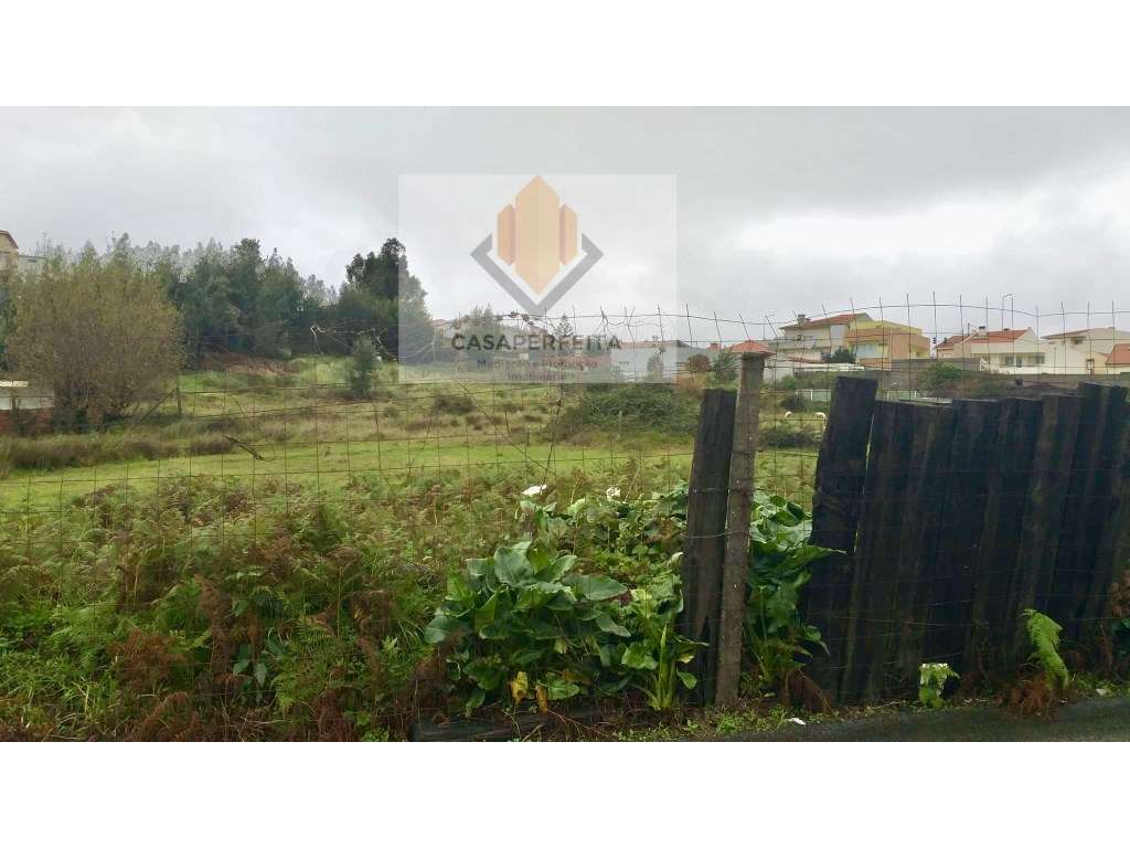 Terreno para construção de 17 Moradias - Vilar do Paraíso - Grande imagem: 4/7