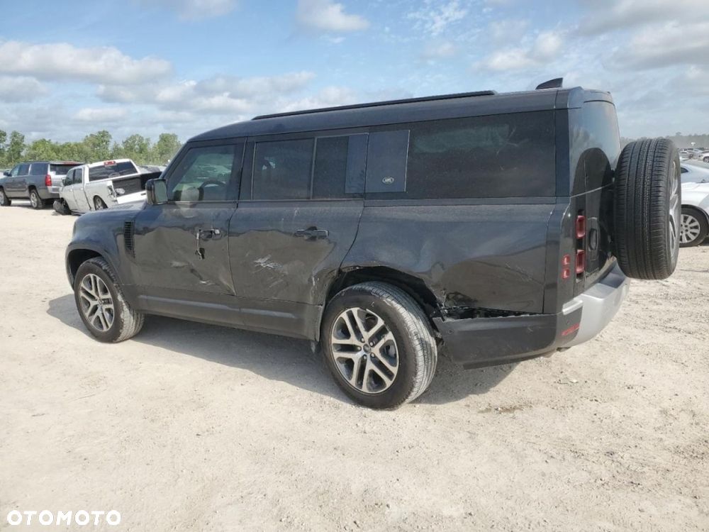 Land Rover Defender - 4