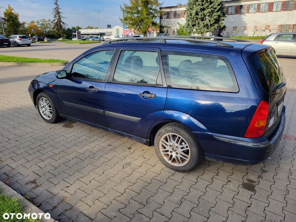 Ford Focus 1.6 Comfort - 8