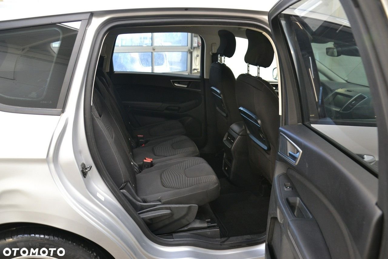 Ford S-Max - 27