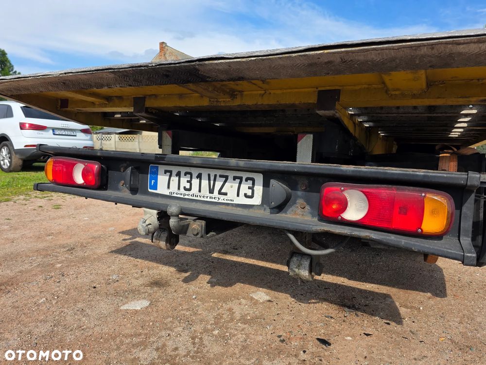 Renault Maxity - 29