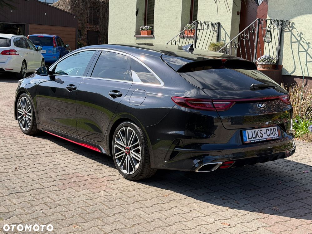Kia ProCeed 1.6 T-GDI GT - 38
