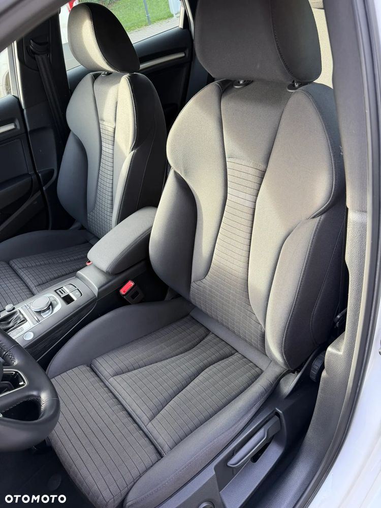 Audi A3 Sportback 1.5 TFSI Sport S tronic - 13