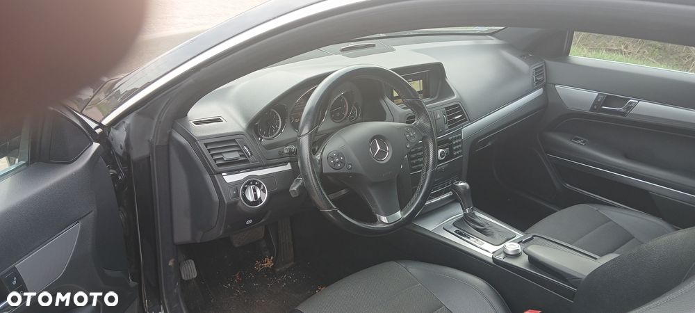 Mercedes-Benz Klasa E - 11