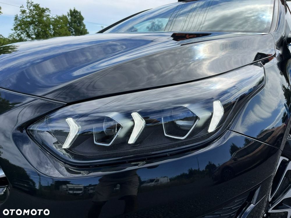 Kia Ceed 1.6 GDI PHEV L DCT - 24