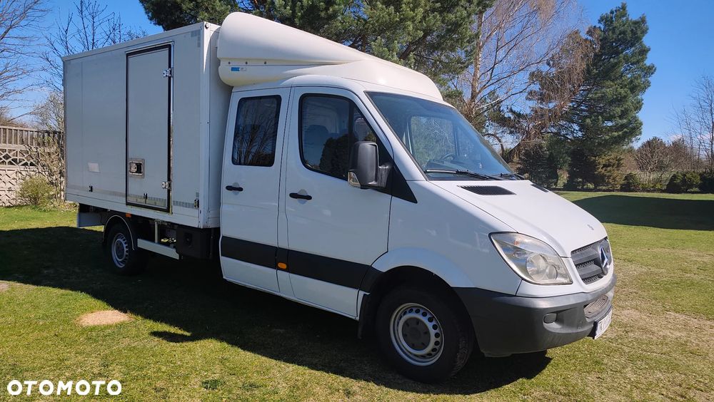 Mercedes-Benz Sprinter - 1