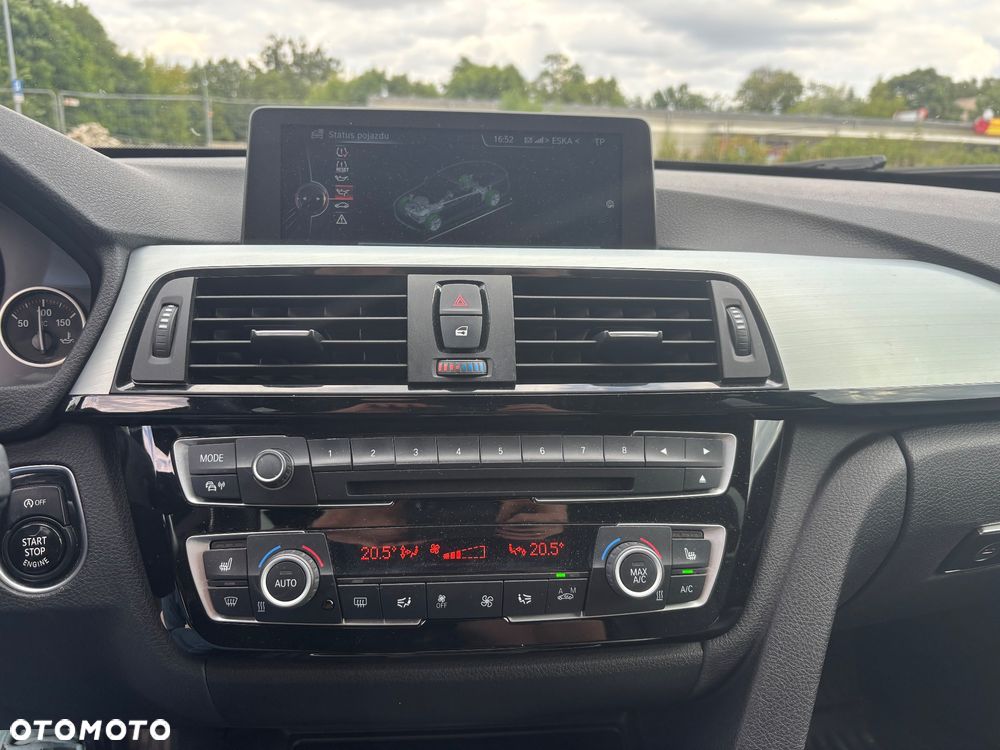 BMW Seria 3 325d - 17