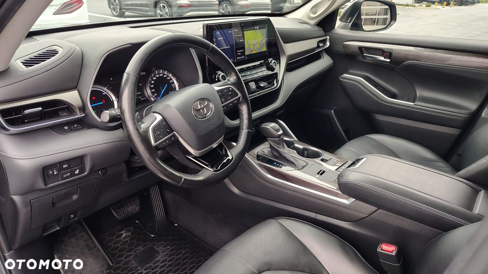 Toyota Highlander - 5