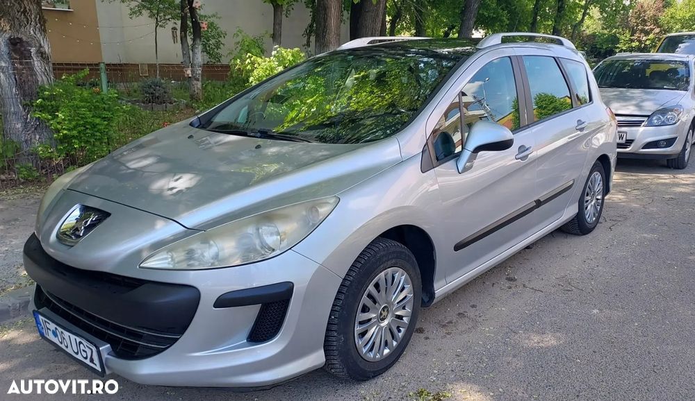 Peugeot 308 - 1
