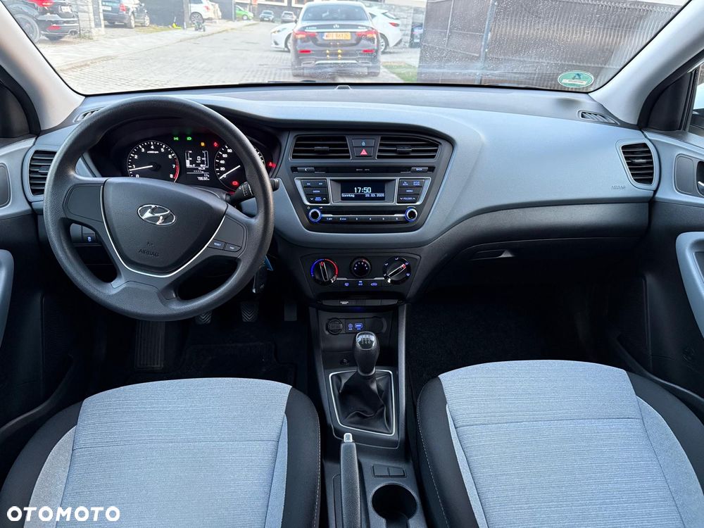Hyundai i20 1.2 Select - 37