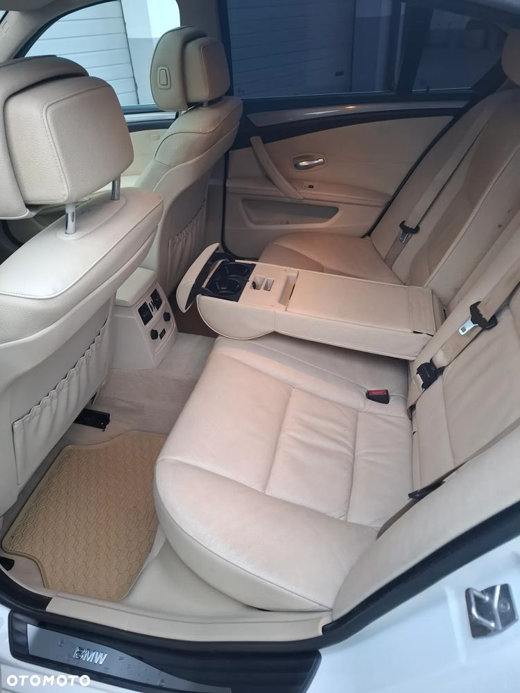 BMW Seria 5 530d - 7