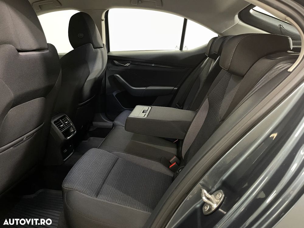 Skoda Octavia 1.0 TSI Ambition - 11