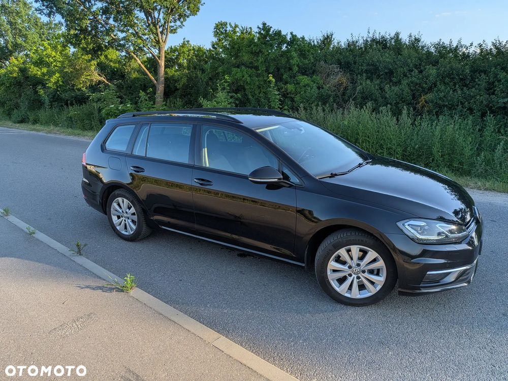 Volkswagen Golf 1.5 TSI BMT Evo Comfortline - 1