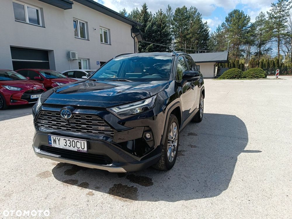 Toyota RAV4 - 1