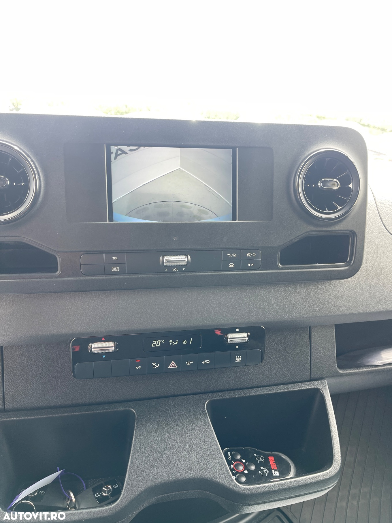 Mercedes-Benz Sprinter 319 3.0CDI V6  KOFFER  LIFT  AUTOMAT - 27