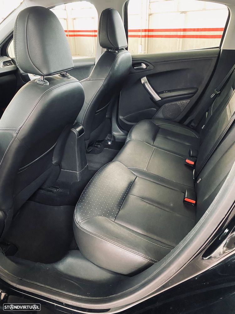 Peugeot 208 PureTech 110 Stop & Start Allure - 6