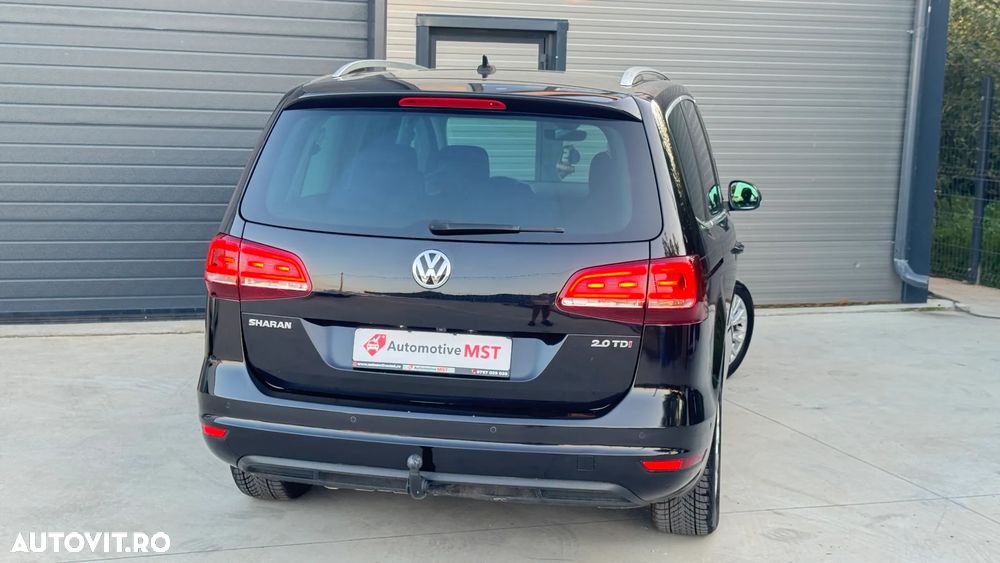 Volkswagen Sharan 2.0 TDI DSG (BlueMotion Technology) Highline - 33