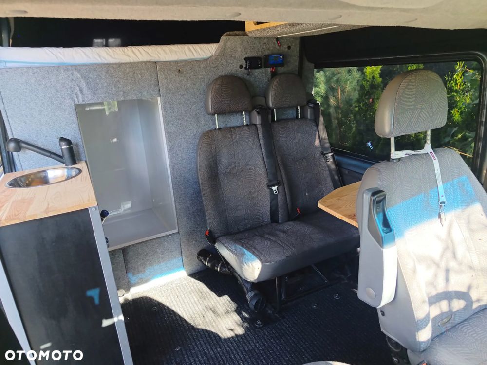 Ford Transit - 8