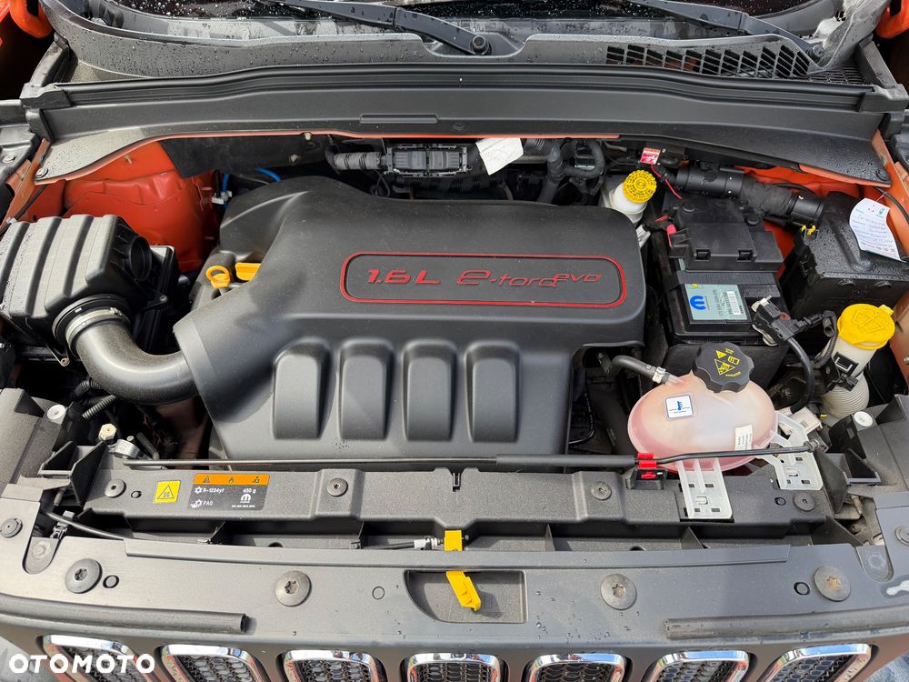 Jeep Renegade - 11