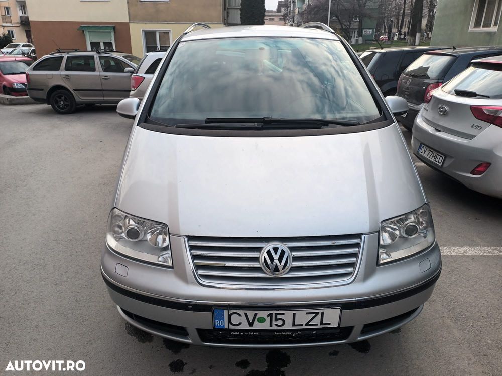 Volkswagen Sharan - 1