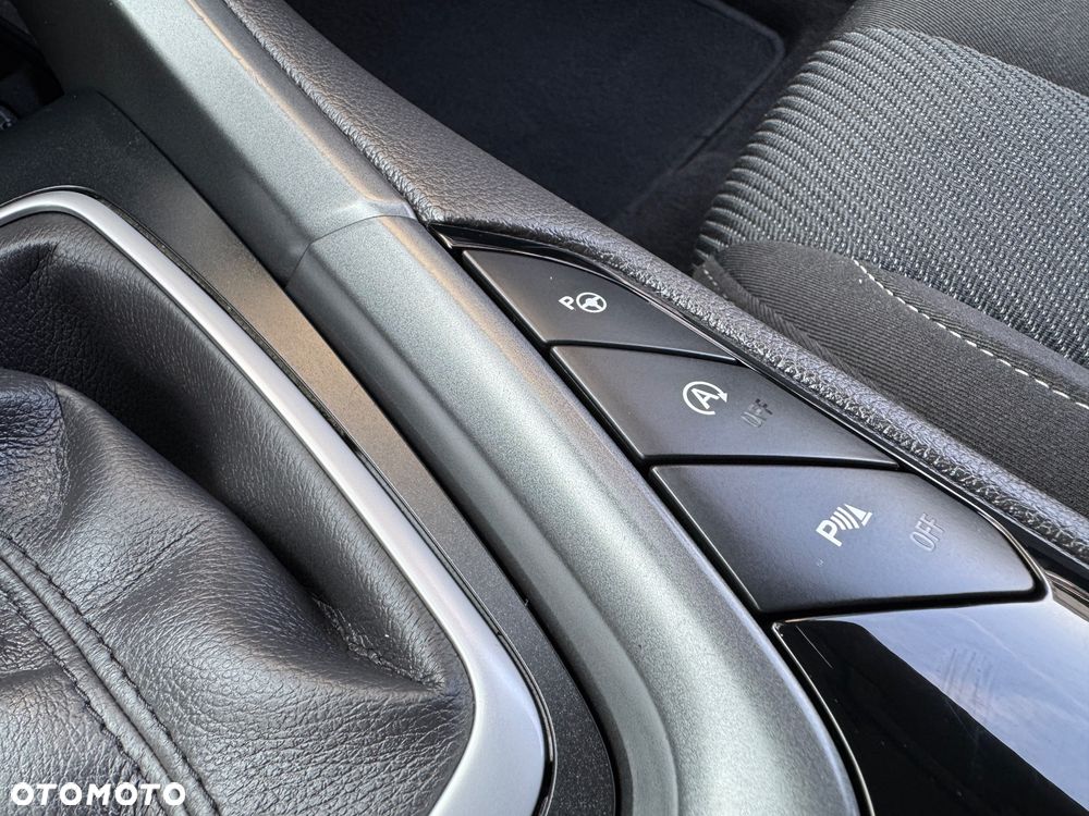 Ford Mondeo 2.0 TDCi Titanium PowerShift - 17