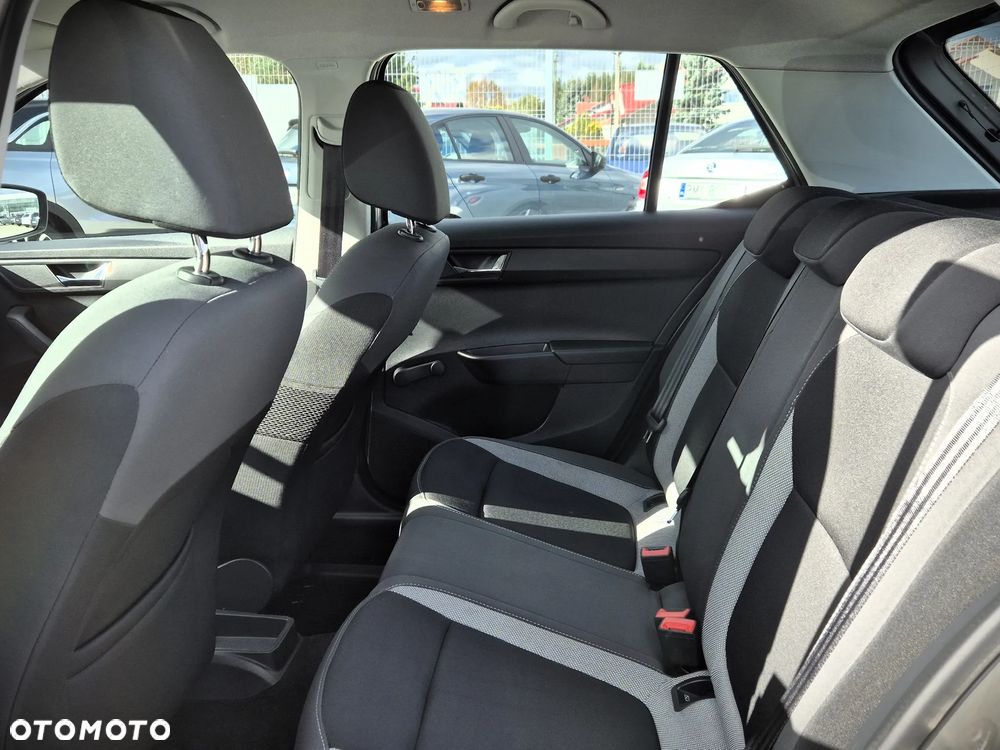 Skoda Fabia 1.0 Ambition - 17