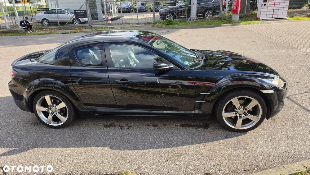 Mazda RX-8 Revolution - 1
