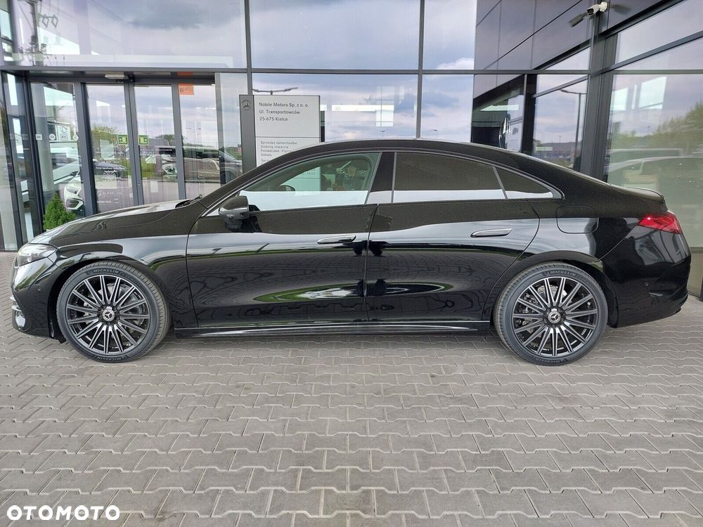 Mercedes-Benz CLA - 4