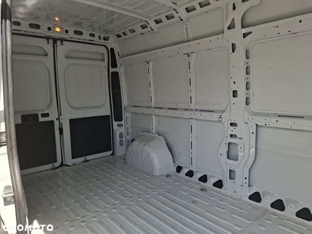 Opel Movano - 26